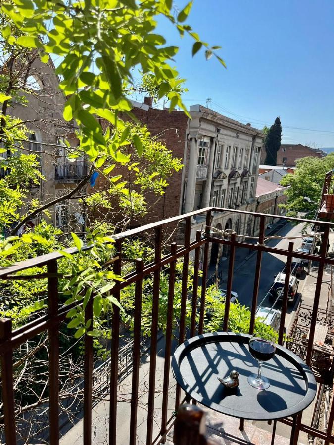 Guest House Third Floor Tbilisi Buitenkant foto