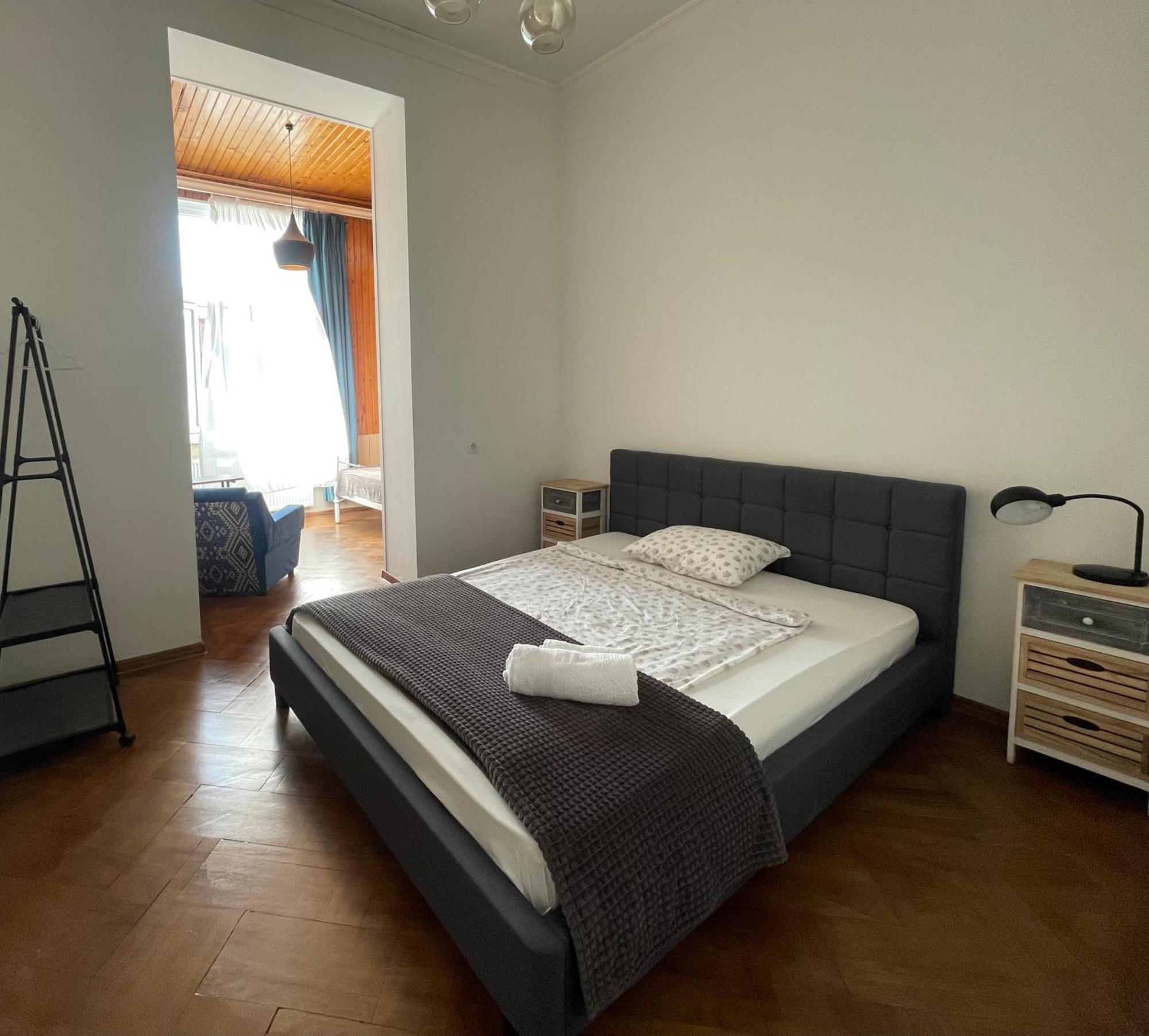 Guest House Third Floor Tbilisi Buitenkant foto