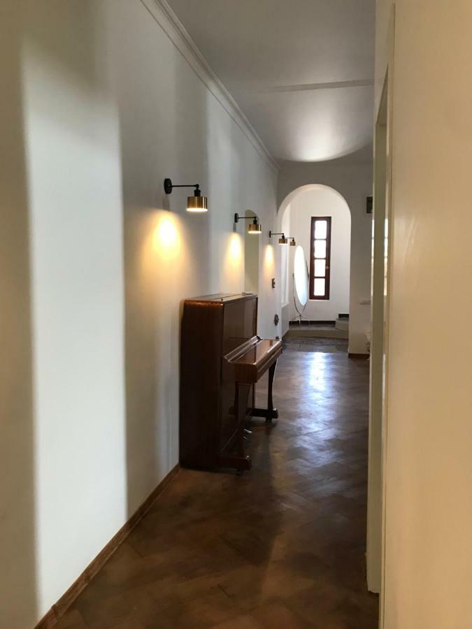 Guest House Third Floor Tbilisi Buitenkant foto
